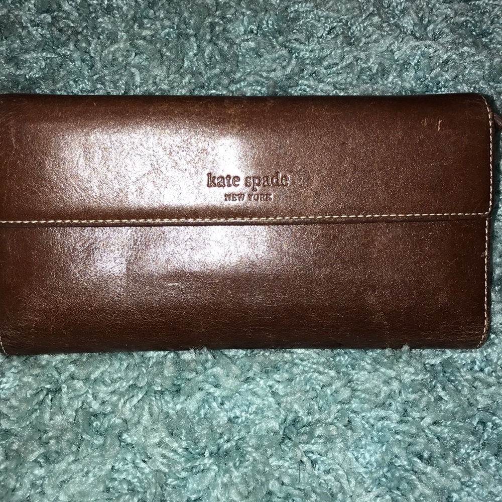 Brown leather Kate spade wallet